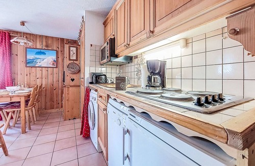Saint-Gervais-les-Bains Apartment | Jardins Alpins by Interhome