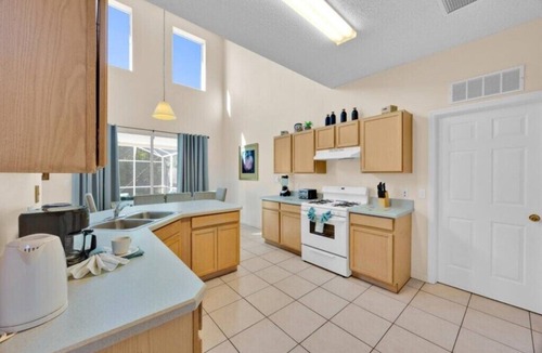 Crescent Lakes House | Jasmine Trace Large Pool Home