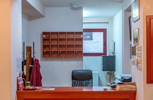 Elassona Condo | Jayne’s Rooms - Central Single Nest in Elassona
