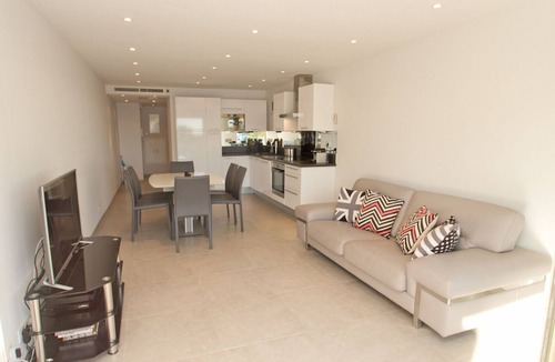 Pointe Croisette Apartment | Johnny-2027-On the Croisette with a beautifull view