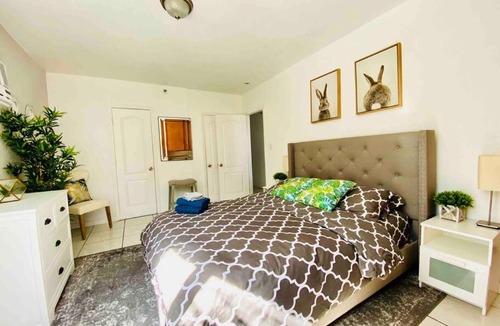 Mid Beach Apartment | JUST 1 BLOCK FROM THE BEACH!