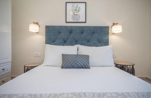 Alikanas Apartment | Kamara Apartments - 450m from the beach, by ZanteWize