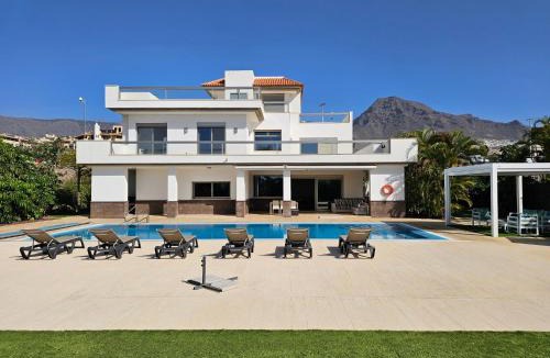 El Duque Villa | KARAT Villa Oasis del Duque