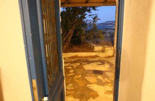 Milopotas House | Kato Koufonisi Stone House