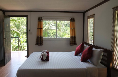 Khlong Sok Hotel | Khaosok River Camp