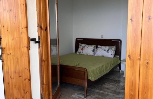 Trapeza House | Koudoura FarmHouse in Trapeza Village, Diakopto, Next to the Sea &Mountain Slope