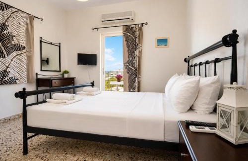Scala House | Koukounari Rooms