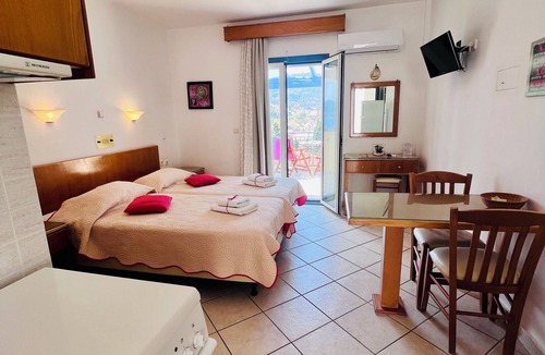 Poros House | KTM Sunny Villas