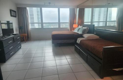 Mid Beach Apartment | L&D Vacations Rentals