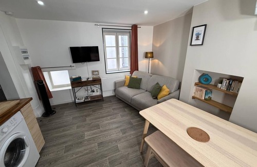 Clermont-Ferrand Apartment | L'endormi 3 - Hypercentre - 10min from Jaude All on foot