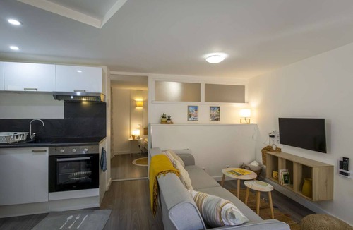 Chatel-Guyon Apartment | L'Escapade - 1 bedroom - 2 people - Terrace