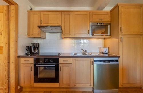 Vallorcine Apartment | l'Ours Bleu C21 - Ski In Ski Out - Happy Rentals