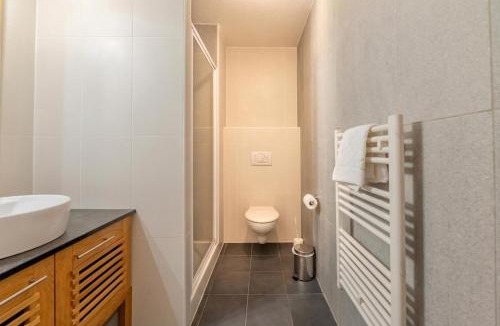 Vallorcine Apartment | l'Ours Bleu C21 - Ski In Ski Out - Happy Rentals