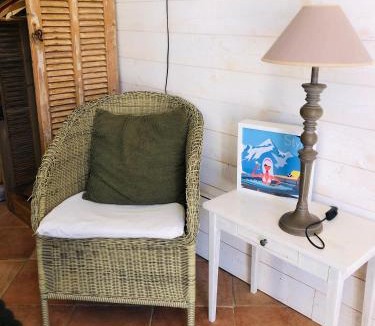 Besse-sur-Issole Bed & Breakfast | l'Oustaou B&B Piscine & Spa
