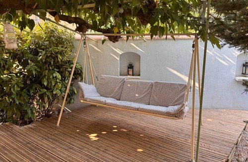 Le Luc House | La Bastide des Gayants : garden, swimming pool, wifi
