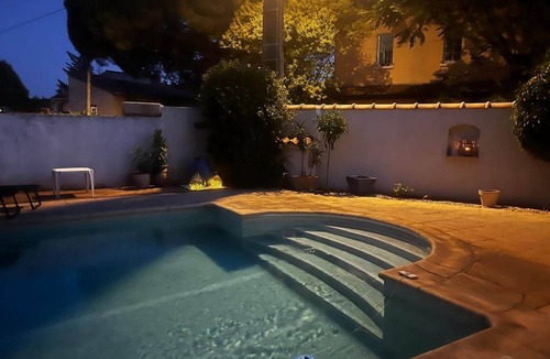 Le Luc House | La Bastide des Gayants : garden, swimming pool, wifi