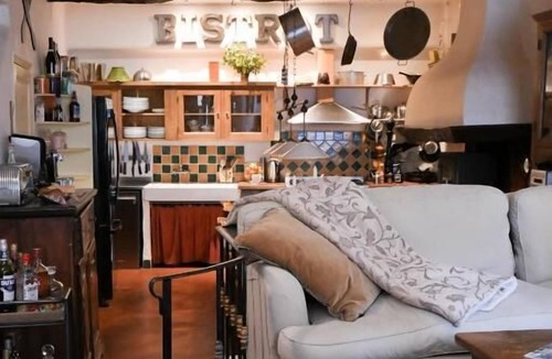 Montfort-sur-Argens Bed & Breakfast | La cachette du comte