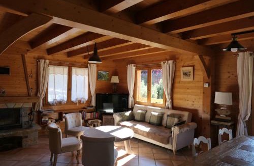 Flumet Ski Chalet | La Chevrière