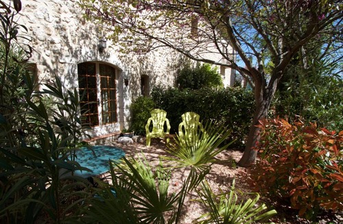 Saint-Laurent-du-Verdon Bed & Breakfast | La Colombiere du Château