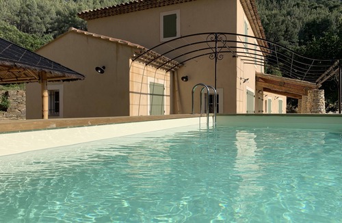 La Cadiere-d'Azur Villa | La Divine, Villa & Spa, sea view, nature & calm