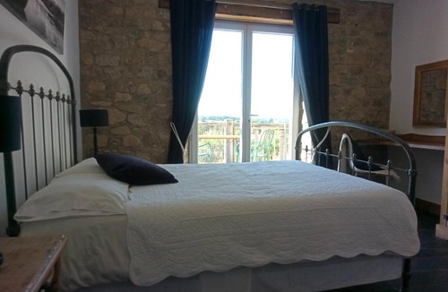 Merinchal Bed & Breakfast | La Grange des Lavandes