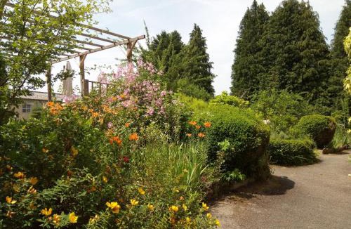 Peyrat-le-Chateau Bed & Breakfast | La Maison Du Marchand