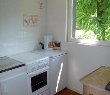 Vaux House | La Maison du Sabotier