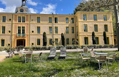 Montbrun-les-Bains Apartment | La Mascotte des thermes de Montbrun les bains