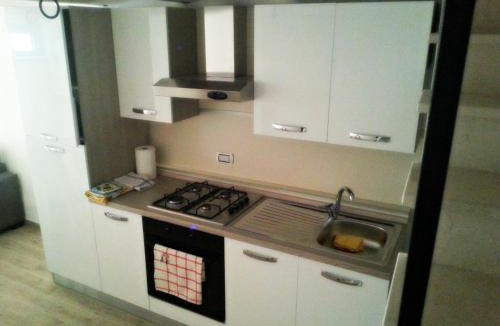 Rivisondoli Apartment | la petit maison