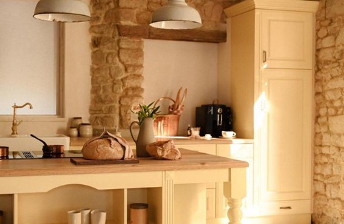 Commentry Villa | La Petite Noble
