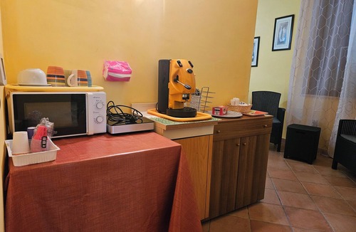 Senerchia House | LA ROVERELLA FARMHOUSE ROOM 1