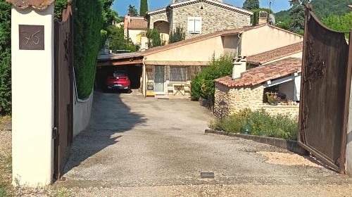 Riez Bed & Breakfast | La ruchette