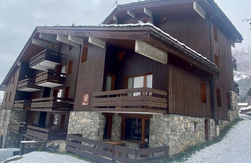 Valmorel Apartment | La Souche 15 - Roomy 2-room apartment close to the village centre