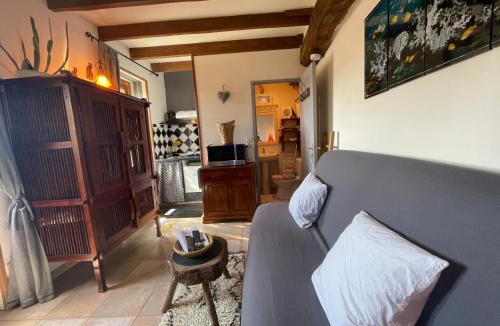 Chambon-sur-Voueize Apartment | La Symbiose 23