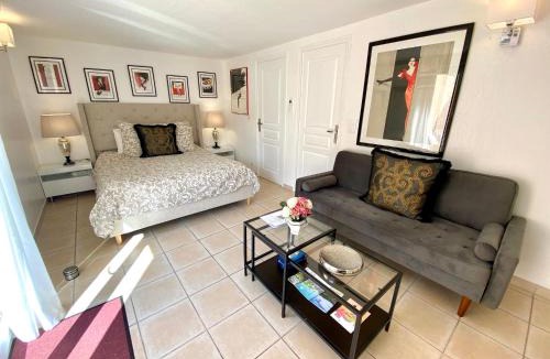 Tourves Bed & Breakfast | La Vie Est Belle En Provence