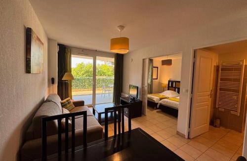 Le Brusc Apartment | Lagrange Vacances Les Terrasses des Embiez