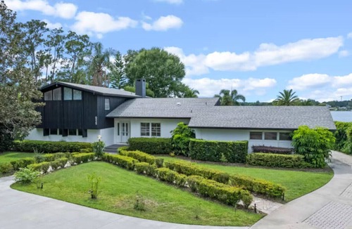 Southwest Orlando House | Lake House + Pool, Dock, Walk to Universal Studios