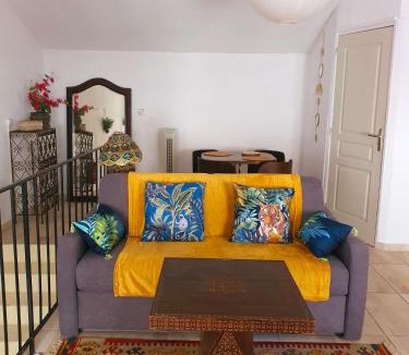 Puget-Ville Apartment | LAlcove dApsara
