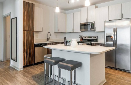 Fairvilla Apartment | Landing | Beautiful 2BD, Clubhouse, Gym