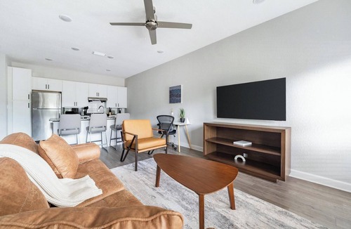 Port Malabar Apartment | Landing | Incredible 1BD, Pool, Gym
