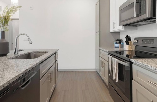 Lake Wales Apartment | Landing | Spectacular 1BD, Game Room