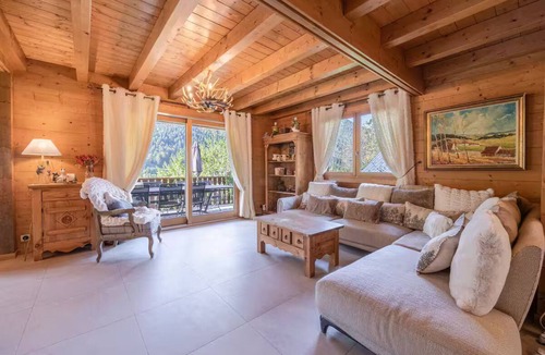 La Chapelle-d'Abondance Ski Chalet | Large 300m2 chalet for 14 people, modern comfort and mountain charm