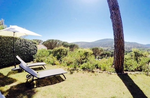 Sainte-Maxime Apartment | Large 45m2 south-facing apartment with beautiful terrace, enclosed garden, magnificent view!