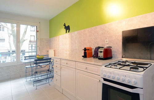 Voltaire - Saint Amour Apartment | Large and bright 77 m² T3 with garage located in Garibaldi