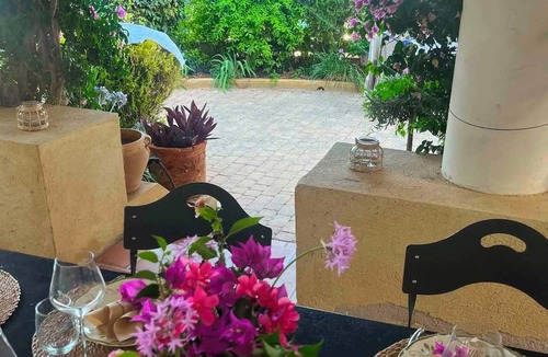 Bandol Apartment | Large apartment , 1st floor, small garden, beach at 150 m. splendid view