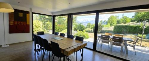 Fillinges House | Large family home Mountain view