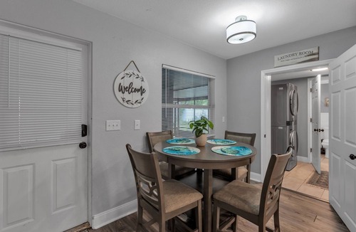 Winter Haven House | Large Family Home, Legoland, Pet Friendly, 7 Beds
