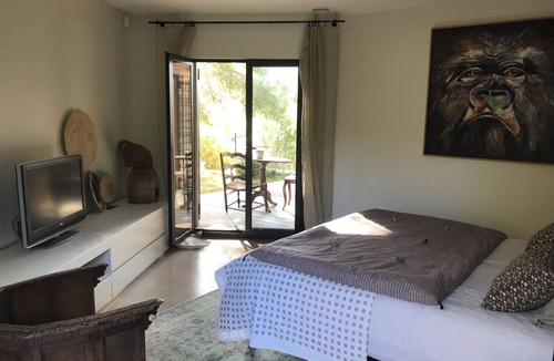 Beaurecueil House | Large house in Provence with swimming pool 15 min from Aix en Provence. Ideal for families