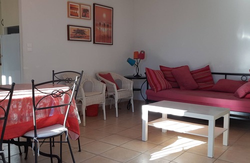 Pignans Villa | Large house ,with secured swimming pool, in the nature, close to the sea.
