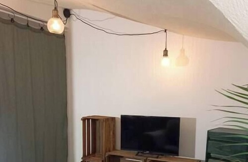 Montboucher-sur-Jabron Apartment | Large studio with garden and free parking